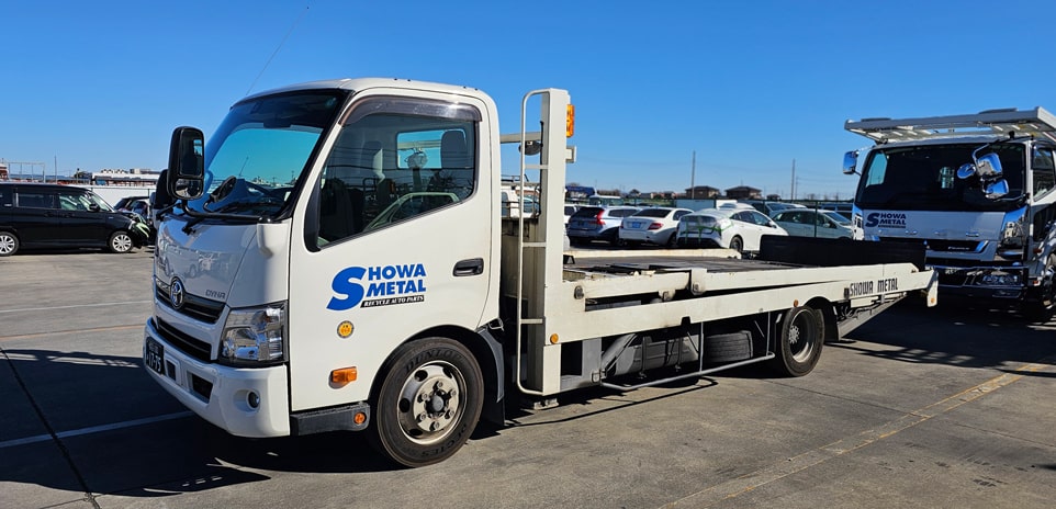 1台積み車載車 ウィンチ付き