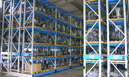 専用の倉庫で管理